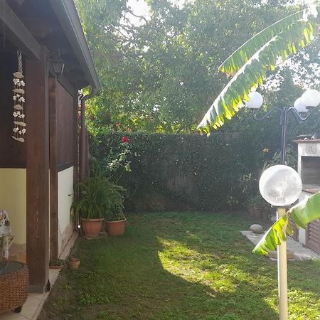 Brezza Di Mare Appartamento In Villa Con Giardino E Spiaggia ,Casa Vacanze Al Mare Quartu Sant'Elena Luaran gambar