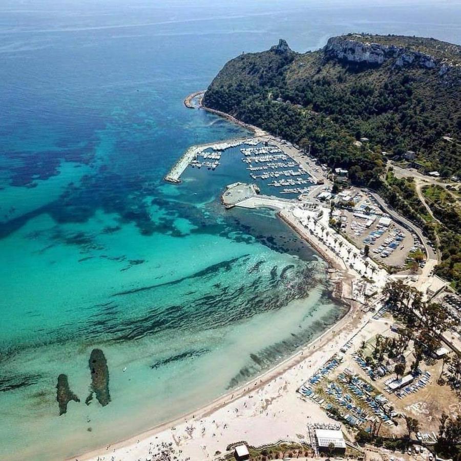 Brezza Di Mare Appartamento In Villa Con Giardino E Spiaggia ,Casa Vacanze Al Mare Quartu Sant'Elena Luaran gambar
