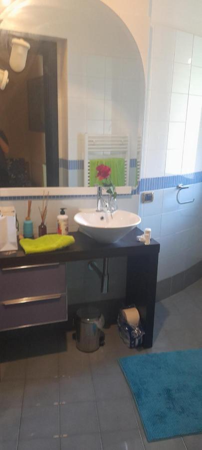 Brezza Di Mare Appartamento In Villa Con Giardino E Spiaggia ,Casa Vacanze Al Mare Quartu Sant'Elena Luaran gambar